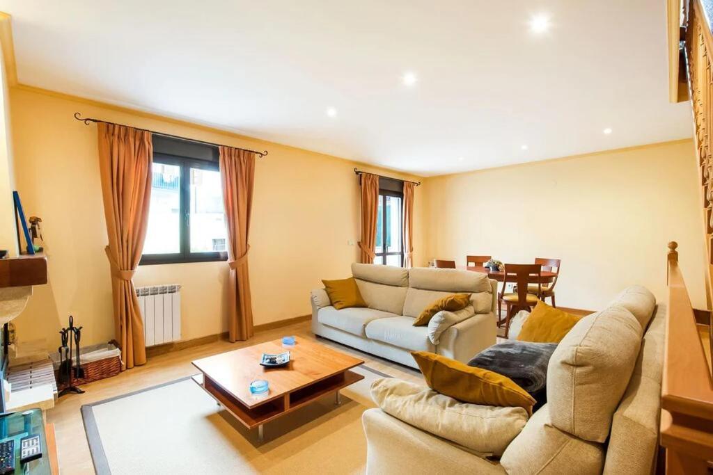 レイツァ Magnifica Casa Con Jardin, Bbq E Hidromasajeヴィラ エクステリア 写真